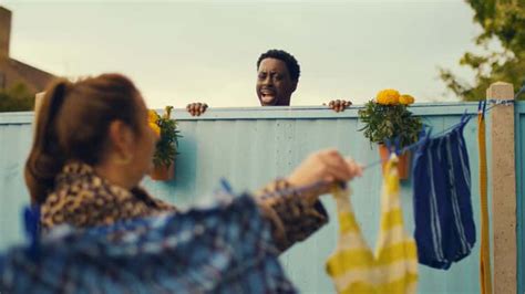 New Sky Bet ad focuses on ease of use of app .